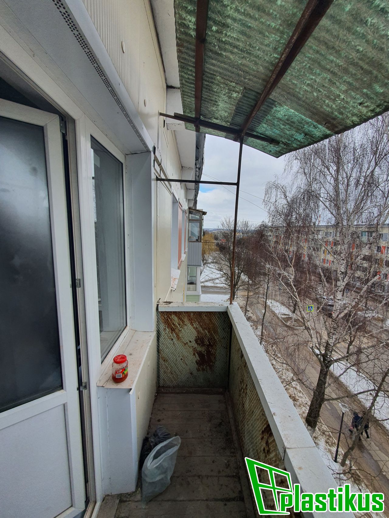 Остекление балкона + крыша в Кашире-2