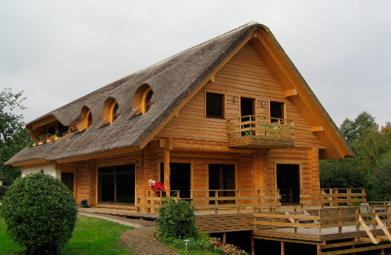 Установка пластиковых окон в деревянный дом